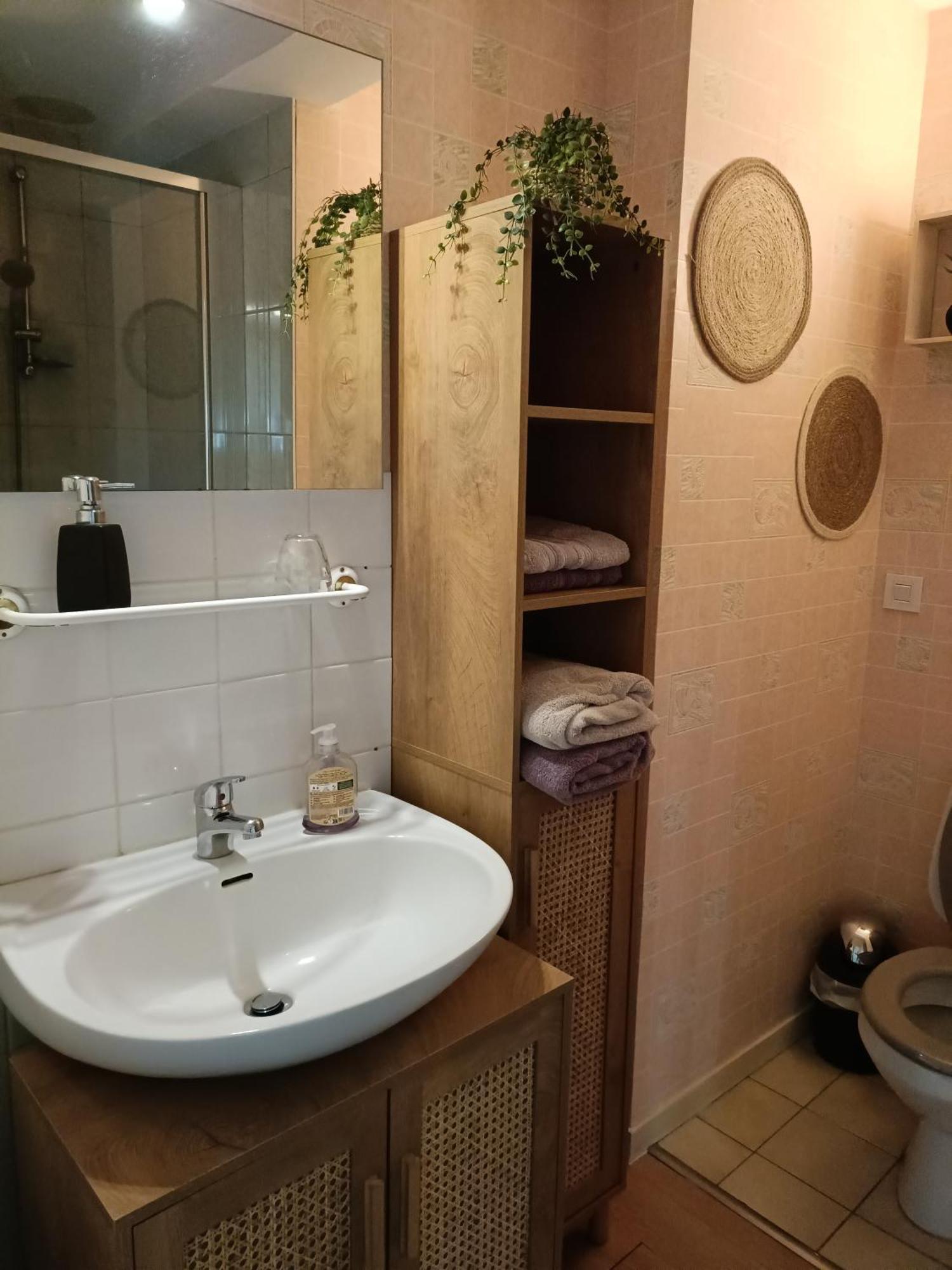Maison D'Hotes Les Vallees Saint-Quentin-sur-le-Homme Luaran gambar